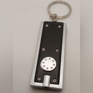 Set of 5 Flashlight 🔦 Keychains